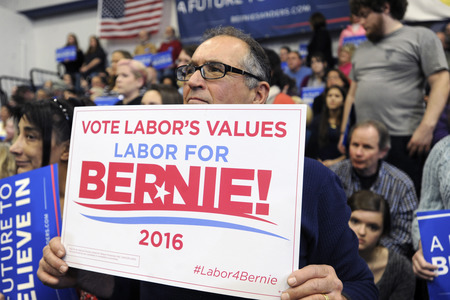 Wahlkampfrede von Bernie Sanders in Portsmouth