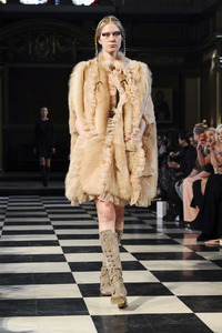 Bora Aksu Fashion Show, London Fashion Week AW16