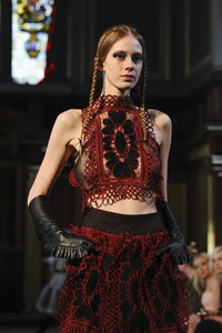 Bora Aksu Fashion Show, London Fashion Week AW16