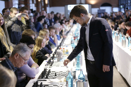 Schach-Schauturnier in Hamburg