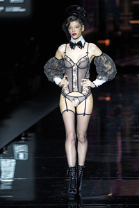 Andres Sarda Fashion Show, Mercedes-Benz Fashion Week Madrid AW16
