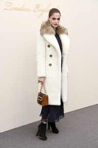 Burberry Prorsum Fashion Show, London Fashion Week AW16