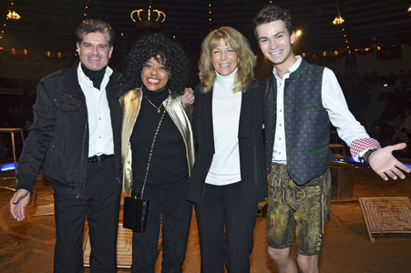 Premiere der 3. Winterspielzeit des Circus Krone in München