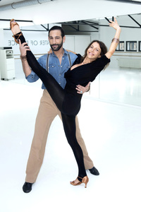 Jana Pallaske trainiert für 'Let's Dance' in Berlin
