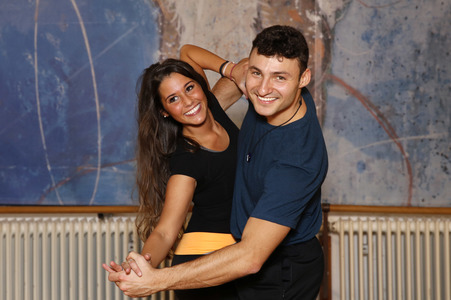 Sarah Lombardi trainiert für 'Let's Dance' in Hürth