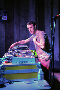 RJD2 live in Austin