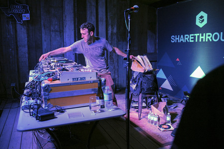 RJD2 live in Austin