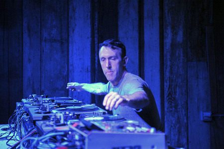 RJD2 live in Austin