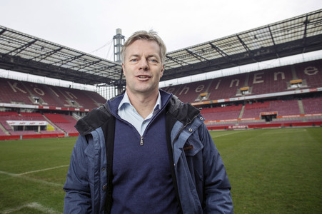 Veranstaltung '150, Klasse-Buch: Tom Bartels und Tina Schlosser - Fußball: Tore, Topteams, Titelträume' auf der lit.Cologne in Köln