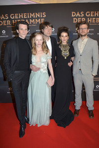 Filmpremiere 'Das Geheimnis der Hebamme' in München