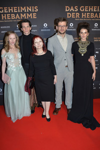 Filmpremiere 'Das Geheimnis der Hebamme' in München