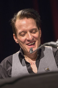 Lesung '94, 1. Nicht rauchen 2. June küssen 3. Niemand anderen küssen (Johnny Cash)' auf der lit.Cologne in Köln