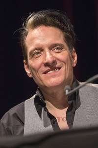 Lesung '94, 1. Nicht rauchen 2. June küssen 3. Niemand anderen küssen (Johnny Cash)' auf der lit.Cologne in Köln