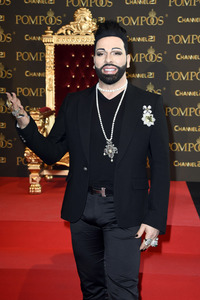 Präsentation der neuen Mode-Kollektion POMPÖÖS by CHANNEL21 live in Berlin