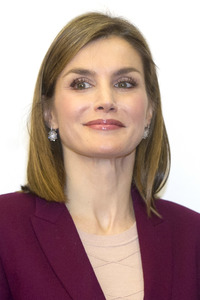 Letizia von Spanien besucht die BBVA MicroFinanzas Foundation in Madrid