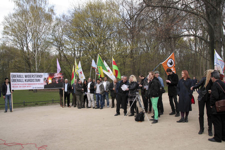 Protestkundgeburg vor der Türkischen Botschaft in Berlin