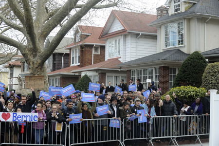 Wahlkampfrede von Bernie Sanders in New York