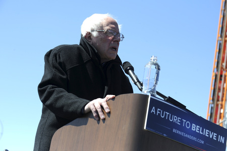 Wahlkampfrede von Bernie Sanders in New York