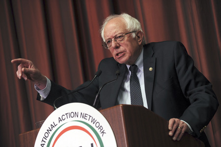Bernie Sanders spricht auf der National Convention in New York