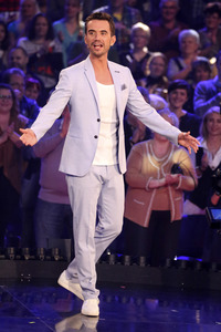 TV Show 'Das große Schlagerfest - Die überraschende Show der Besten' in Halle