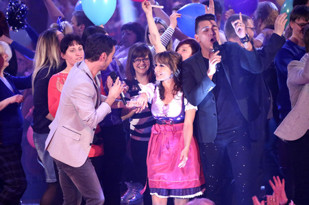 TV Show 'Das große Schlagerfest - Die überraschende Show der Besten' in Halle