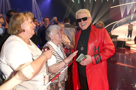 TV Show 'Das große Schlagerfest - Die überraschende Show der Besten' in Halle