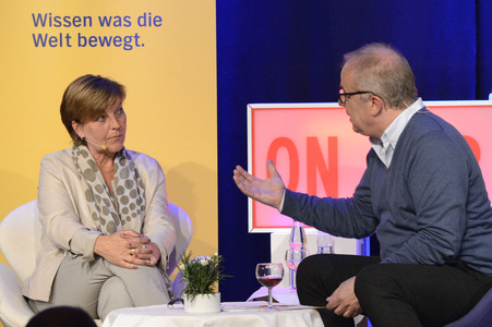 Talksendung 'Frauengeschichten' in Neustadt