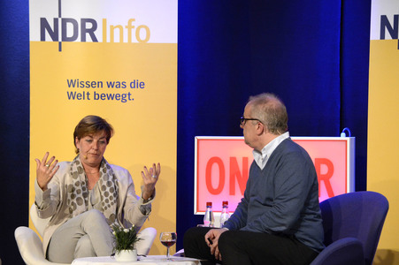 Talksendung 'Frauengeschichten' in Neustadt