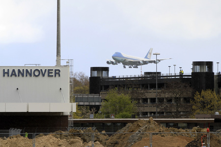 Ankunft von Barack Obama auf dem Flughafen Hannover-Langenhagen