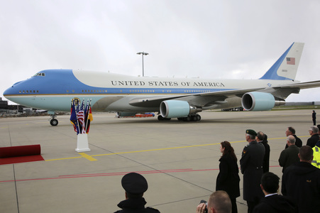 Ankunft von Barack Obama auf dem Flughafen Hannover-Langenhagen