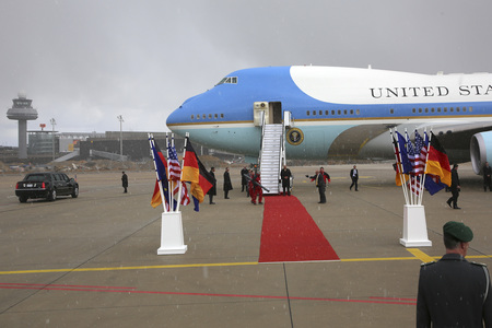 Ankunft von Barack Obama auf dem Flughafen Hannover-Langenhagen