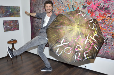 PopUp Store Fashion Art Gallery Opening in München