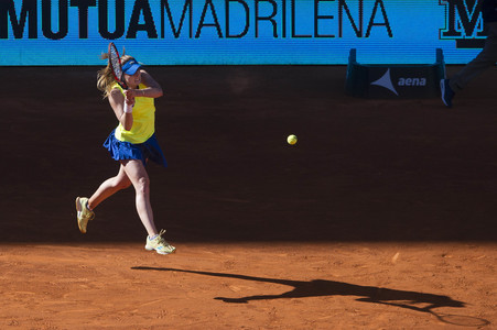 Tennis Match Alizé Cornet vs Victoria Azarenka in Madrid