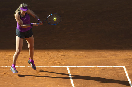 Tennis Match Alizé Cornet vs Victoria Azarenka in Madrid