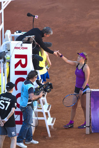 Tennis Match Alizé Cornet vs Victoria Azarenka in Madrid