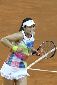 Tennis Match Louisa Chirico vs Ana Ivanović in Madrid