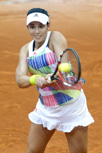 Tennis Match Louisa Chirico vs Ana Ivanović in Madrid
