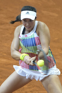 Tennis Match Louisa Chirico vs Ana Ivanović in Madrid