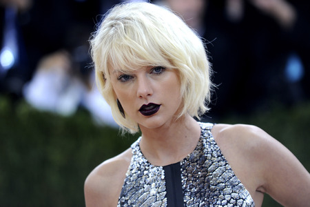 'Manus x Machina: Fashion in an Age of Technology' Costume Institute Gala in New York