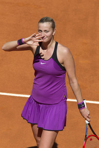 Tennis Match Elena Vesnina vs Petra Kvitová in Madrid