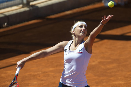 Tennis Match Ekaterina Makarova vs Timea Bacsinszky in Madrid