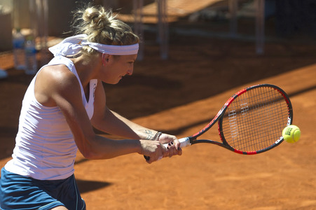 Tennis Match Ekaterina Makarova vs Timea Bacsinszky in Madrid