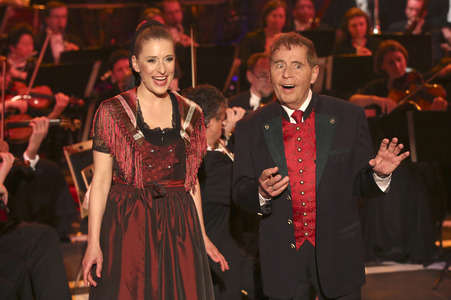 TV Show 'Stefanie Hertel - Die große Show zum Muttertag' in Altenburg