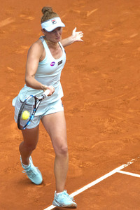 Tennis Match Irina-Camelia Begu vs Simona Halep in Madrid