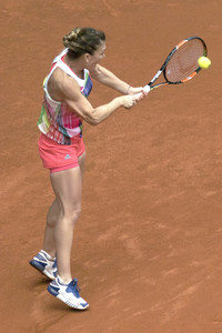 Tennis Match Irina-Camelia Begu vs Simona Halep in Madrid