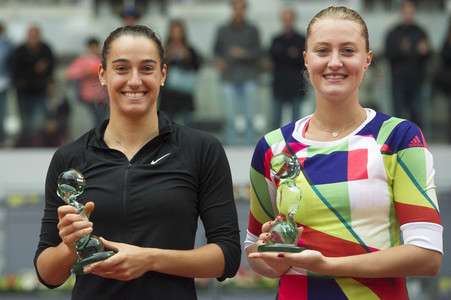 Tennis Match Martina Hingis und Sania Mirza vs Carolina Garcia und Kristina Mladenovic in Madrid