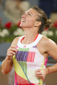 Tennis Match Dominika Cibulková vs Simona Halep in Madrid