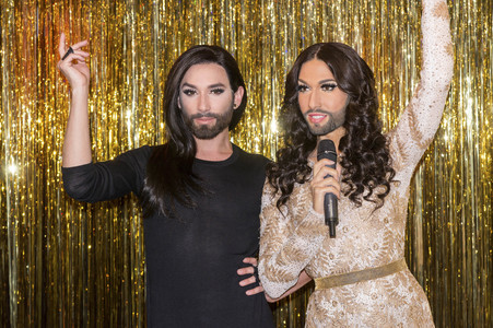 Enthüllung der Wachsfigur von Conchita Wurst in Berlin