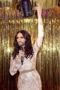 Enthüllung der Wachsfigur von Conchita Wurst in Berlin