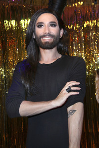 Enthüllung der Wachsfigur von Conchita Wurst in Berlin